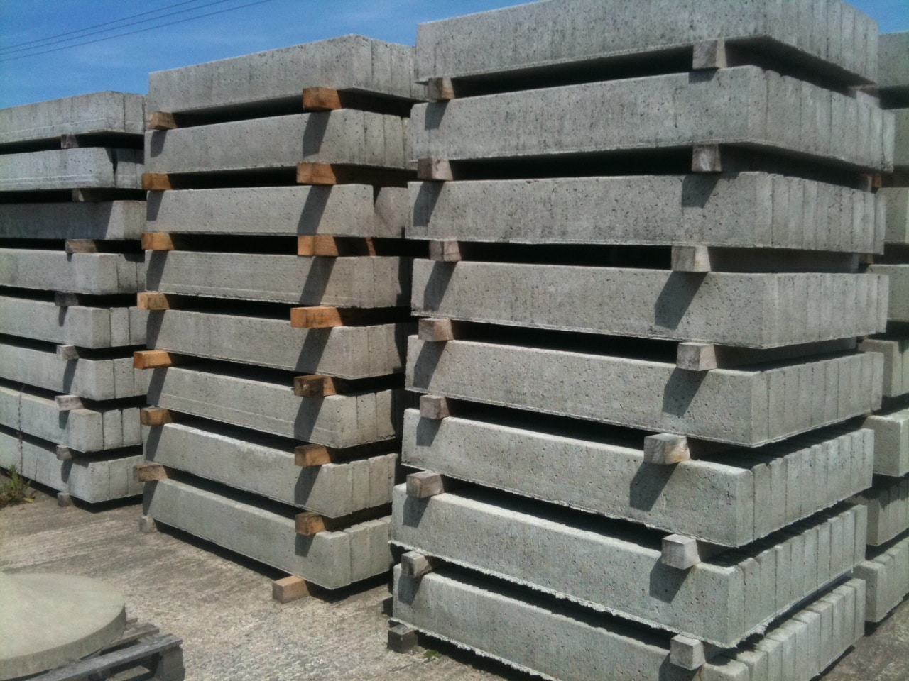 Lintels - Tullyleek Precast Concrete